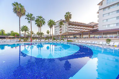 Lonicera World – 7 noći, Türkler