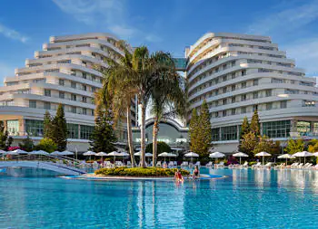 Miracle Resort Hotel