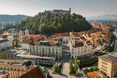 Slovenska Bajka: Ljubljana, Bled i Btc City