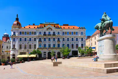 Pečuh i Osijek
