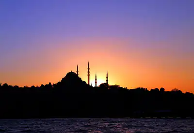 Istanbul (jesen 2026) 14.10, 21.10, 28.10, 04.11, 11.11, 18.11, 25.11 i 02.12. avio aranžman 5 dana od 799 Km po osobi