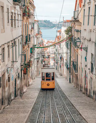 Lisabon + Porto / avion